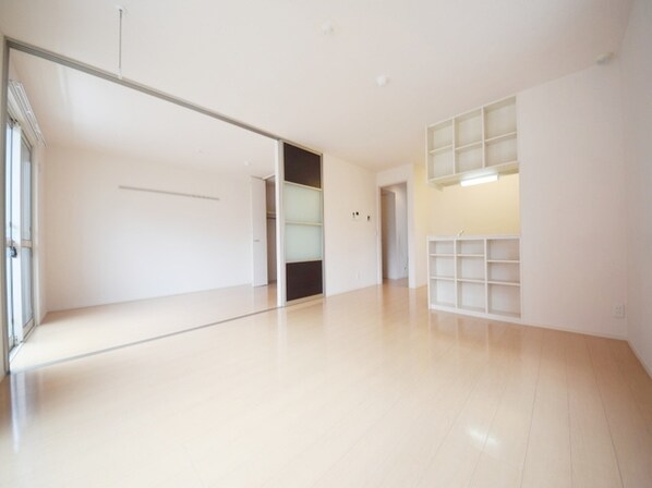 サニーヒルズ東豊田の物件内観写真